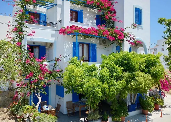 Valetta Inn Naxos City