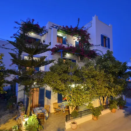 Valetta Inn Naxos City