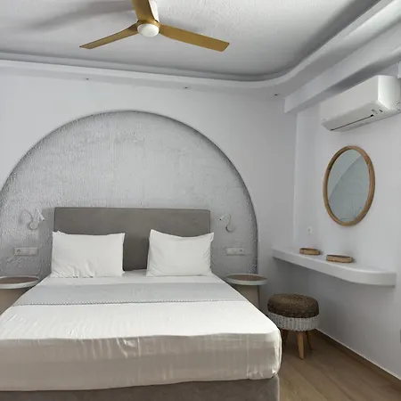 Valetta Inn Naxos City