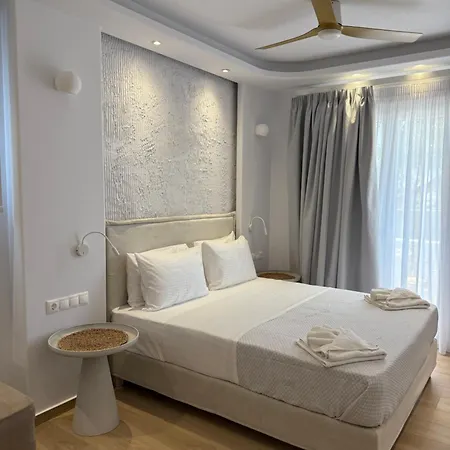 Valetta * Naxos City