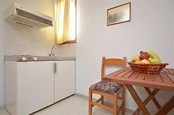 Valetta Inn