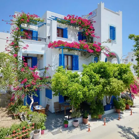 Valetta Inn Naxos City