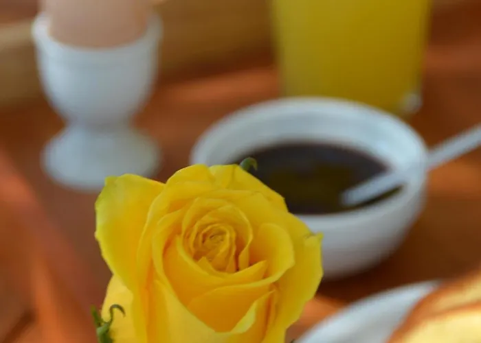 Апартаменты Valetta Inn