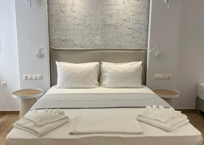 Valetta Inn Апартаменты Naxos City